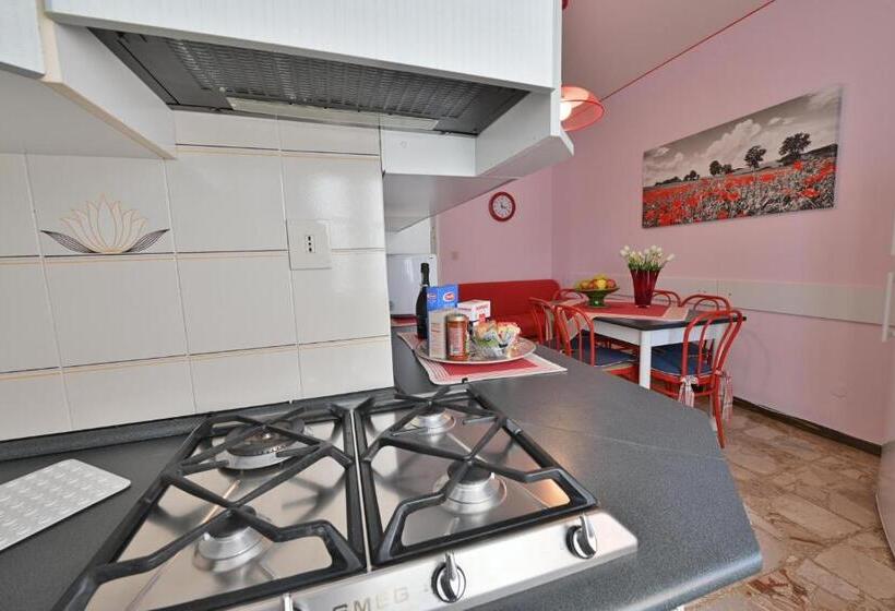 Apartamento 1 Dormitório, Residence Mariavittoria
