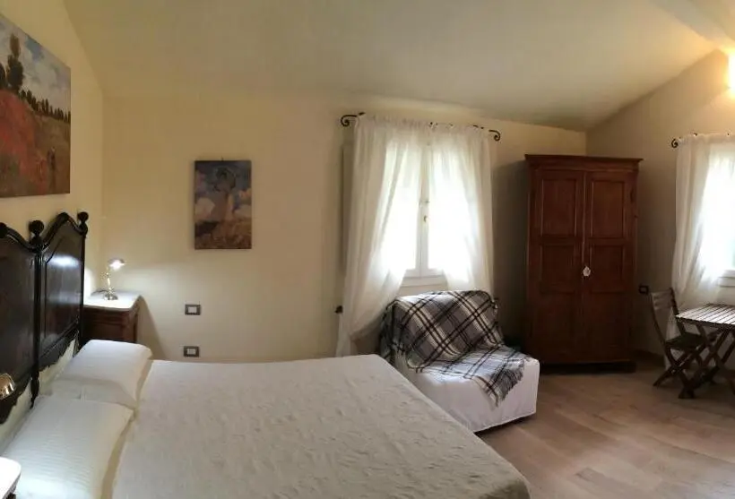 اتاق استاندارد چهار تخته, Agriturismo Terrarossa