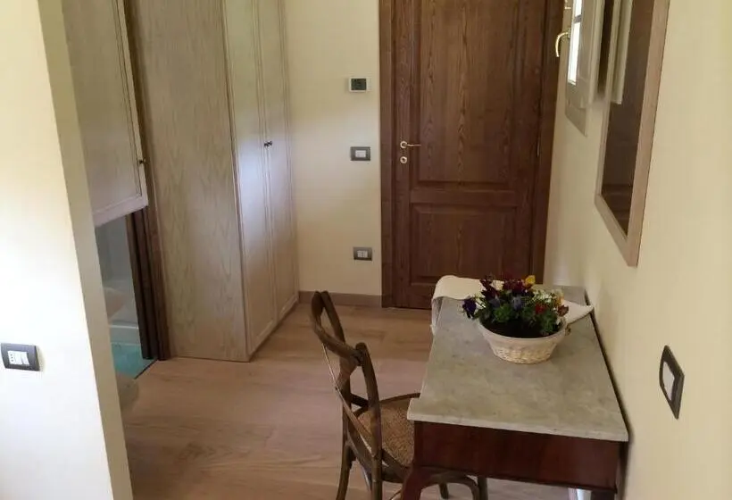اتاق استاندارد سه نفره, Agriturismo Terrarossa