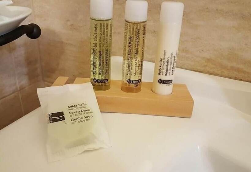 اتاق استاندارد سه تخته با چشم‌انداز باغ, B&b Podere Montese