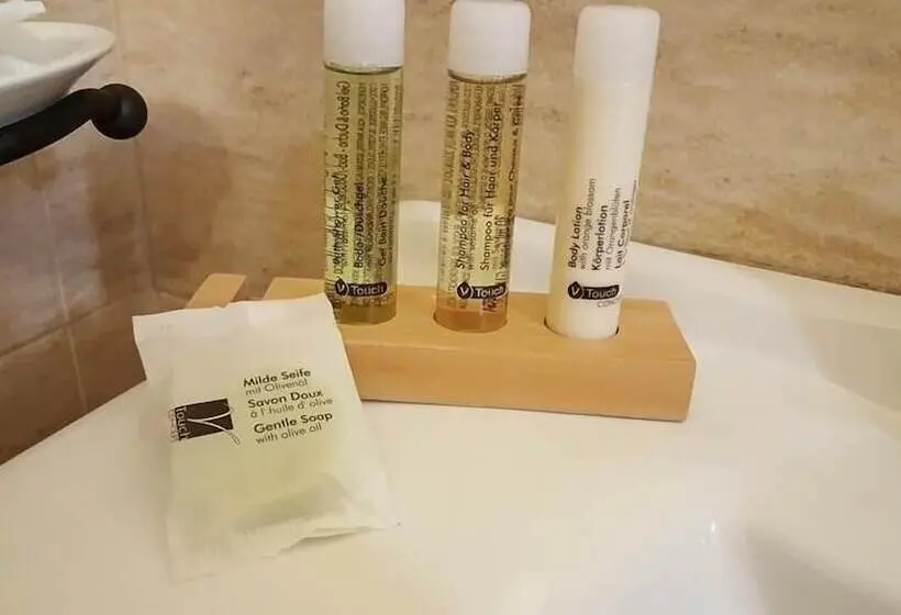 庭の見えるスタンダードトリプルルーム, B&b Podere Montese