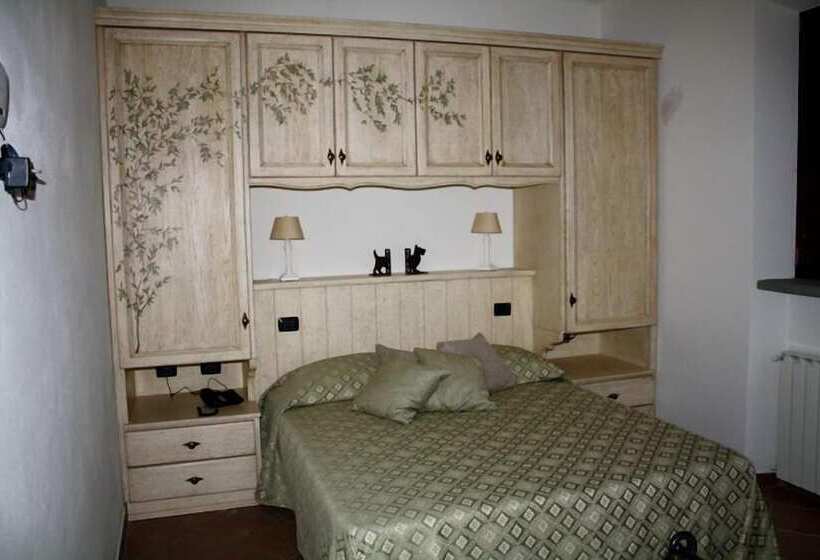 Трехместный Номер Стандарт Вид на Сад, B&b Podere Montese