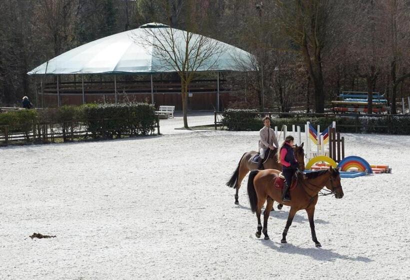 غرفة قياسية ثلاثية مزودة بشرفة, Relais Cà Del Rio