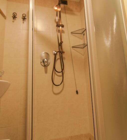 Chambre Standard avec Balcon, Umbrian Concierge   Alla Rocca