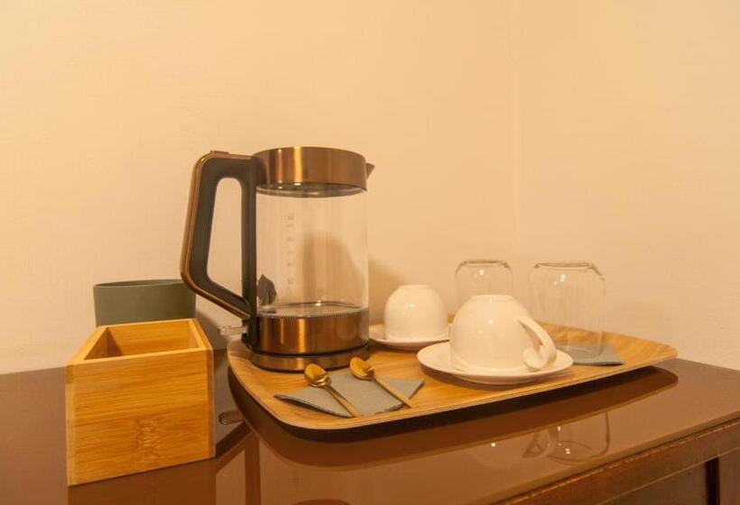 Chambre Standard avec Balcon, Umbrian Concierge   Alla Rocca