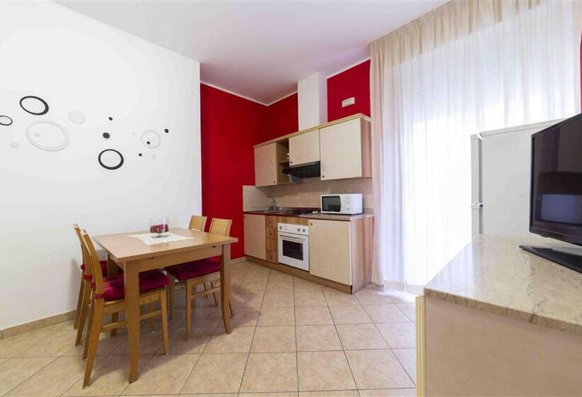 آپارتمان خانوادگی, Residenza Melucci