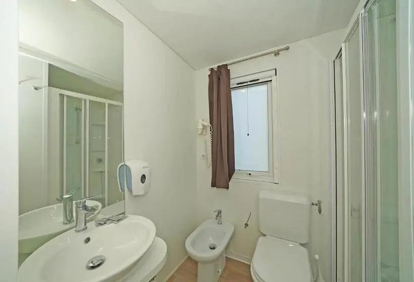 Talo 1 Makuuhuone, Agriturismo B&b Corte Tonolli