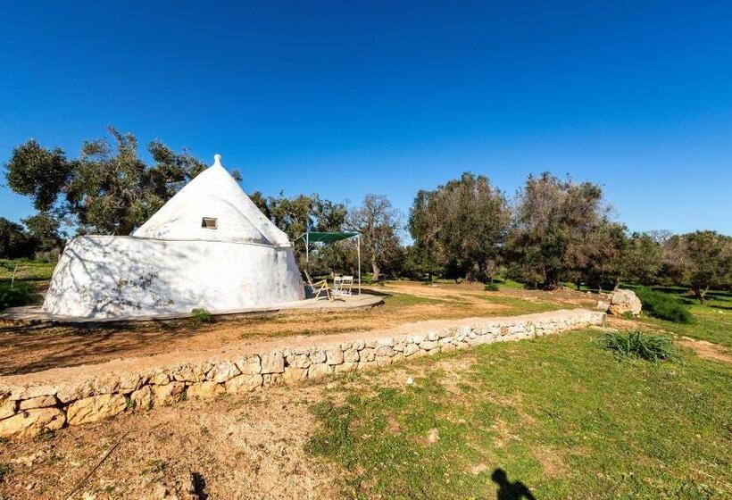 스탠다드 스튜디오, Agriturismo Masseria Carrone