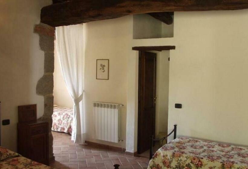 חדר סטנדרט לארבעה, Antico Casale Pozzuolo