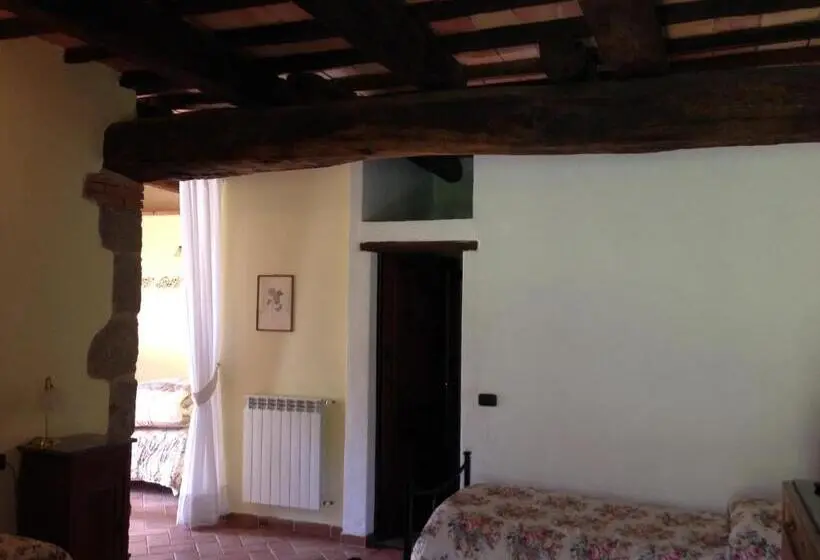 スタンダード4人部屋, Antico Casale Pozzuolo