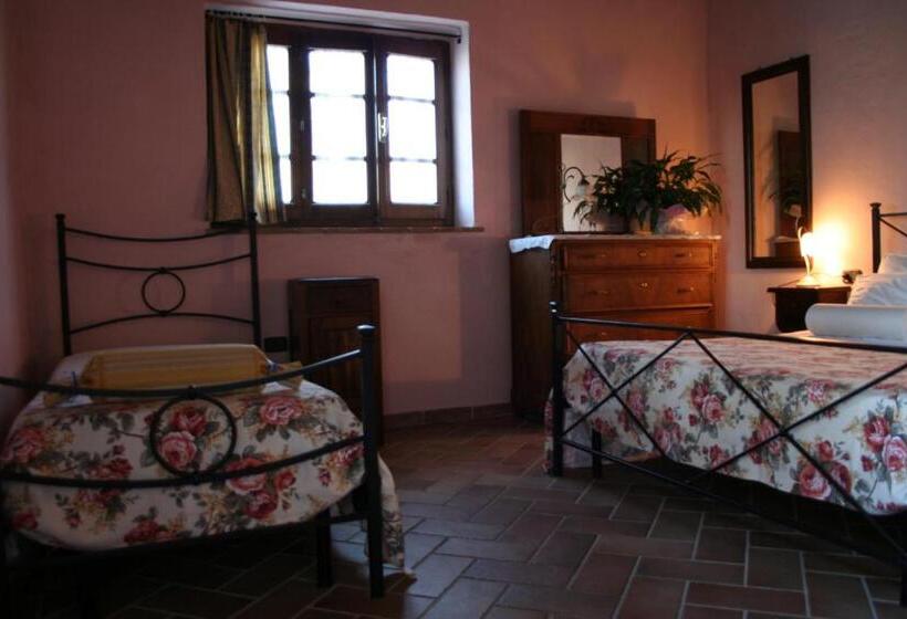 דירת חדר בקומת קרקע, Antico Casale Pozzuolo