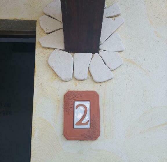 复式房间, La Lestra