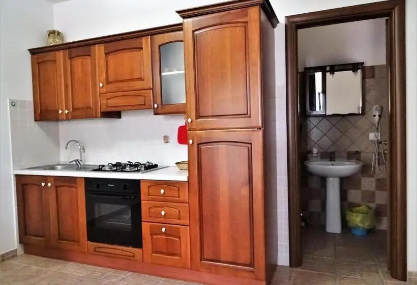 اتاق دوبلکس, La Lestra