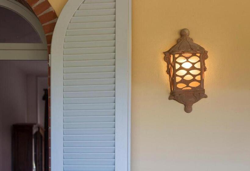 Апартаменты 1 Спальня, La Muccheria