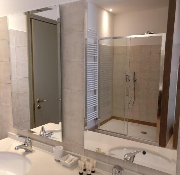 Chambre Standard, Brusco Rooms