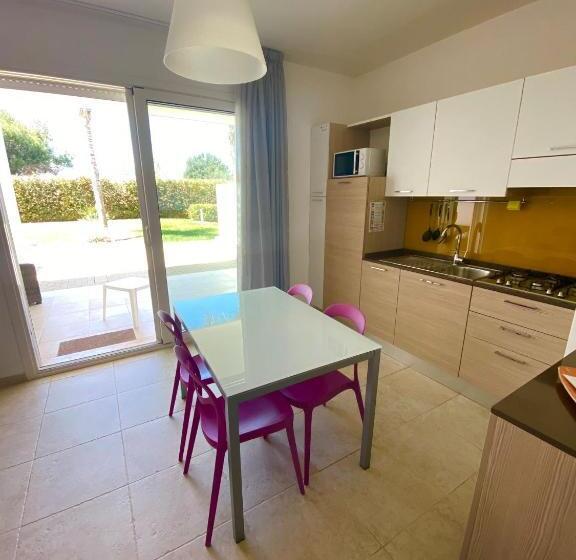 Апартаменты 1 Спальня Нижний Этаж, Vespucci Apartments Torre Lapillo
