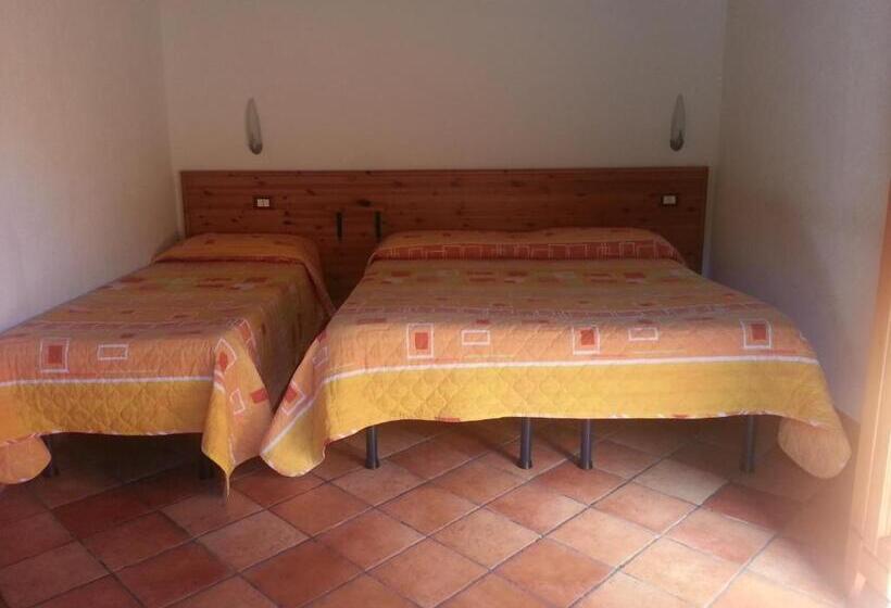 スタンダードトリプルルーム, Agriturismo Miralago