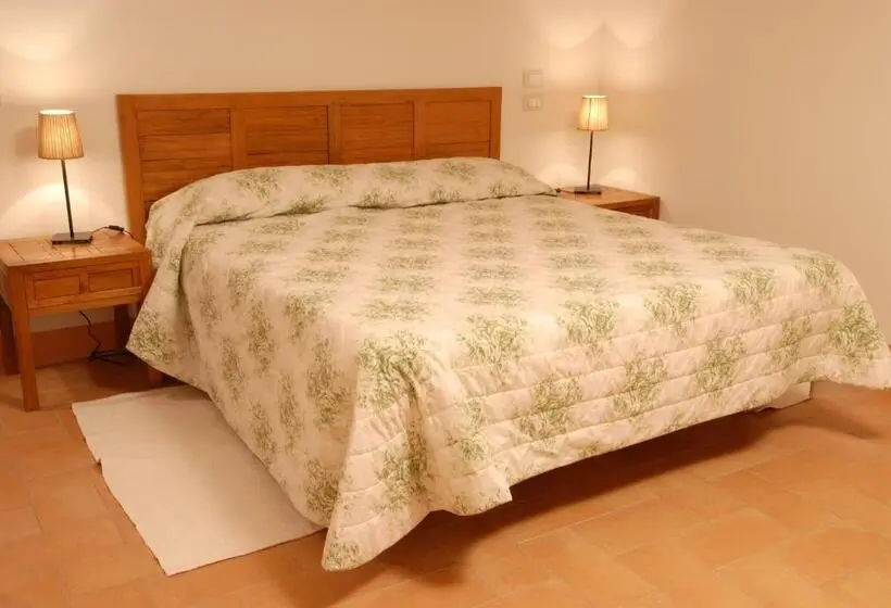 ジュニアスイート, Agriturismo Tenuta Conti Faina