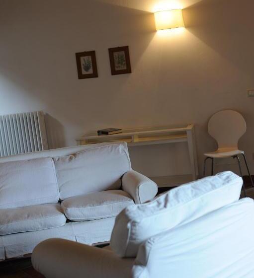 Апартаменты 3 Спальни, Agriturismo Tenuta Conti Faina