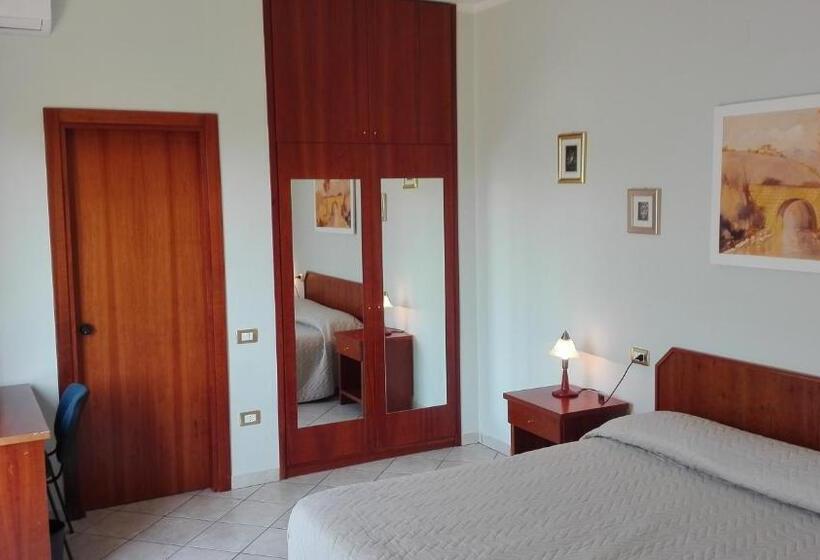 Номер Стандарт Трехместный, Guesthouse Il Ciliegio
