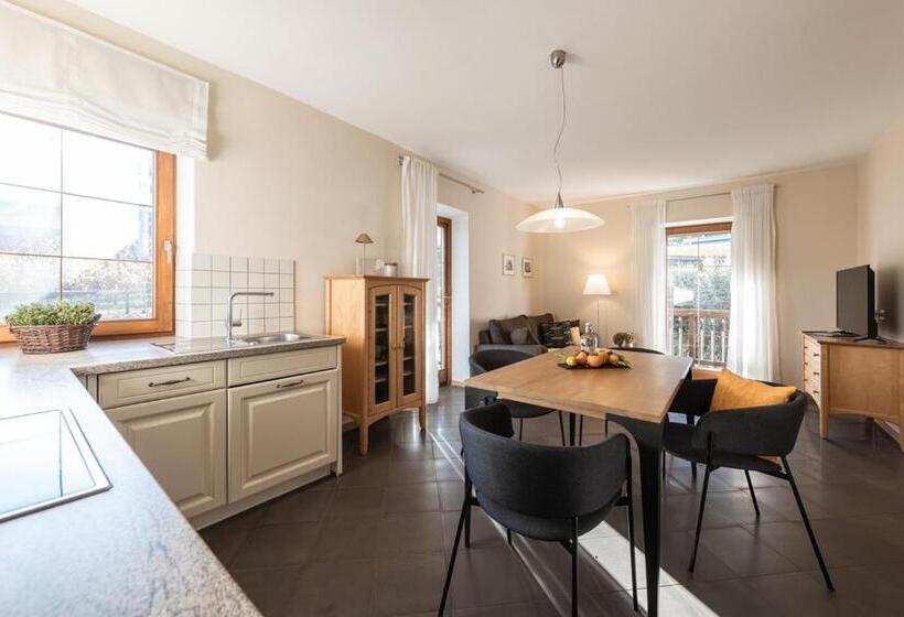 Апартаменты 1 Спальня с Балконом, Weingut Weidlhof   Suite & Breakfast   Vacation For Wine Lovers