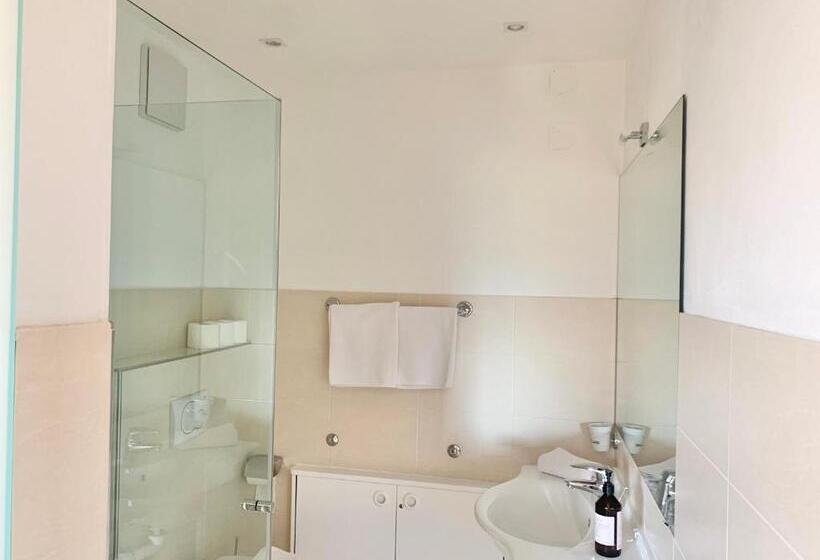 Апартаменты 1 Спальня с Балконом, Weingut Weidlhof   Suite & Breakfast   Vacation For Wine Lovers