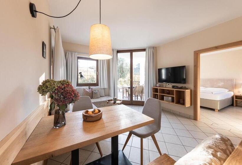 Апартаменты 1 Спальня с Террасой, Weingut Weidlhof   Suite & Breakfast   Vacation For Wine Lovers