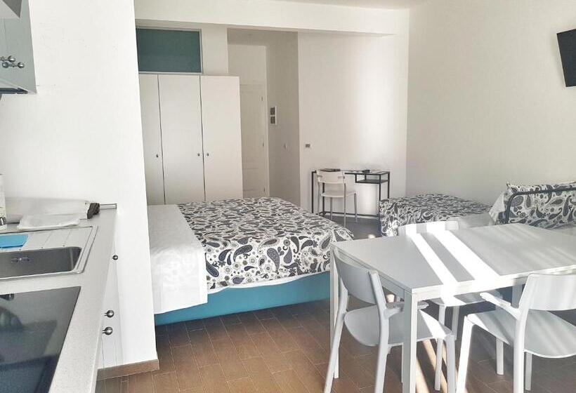 스탠다드 스튜디오, Residence Argentina R.t.a