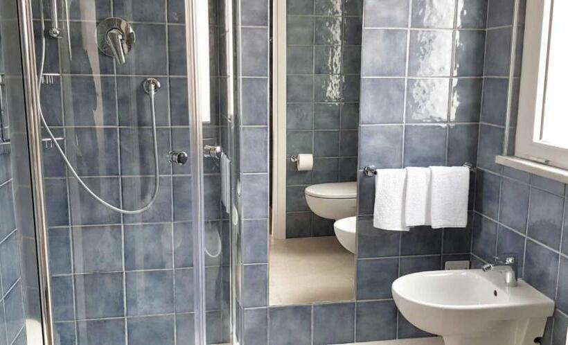 스탠다드 스튜디오, Residence Argentina R.t.a