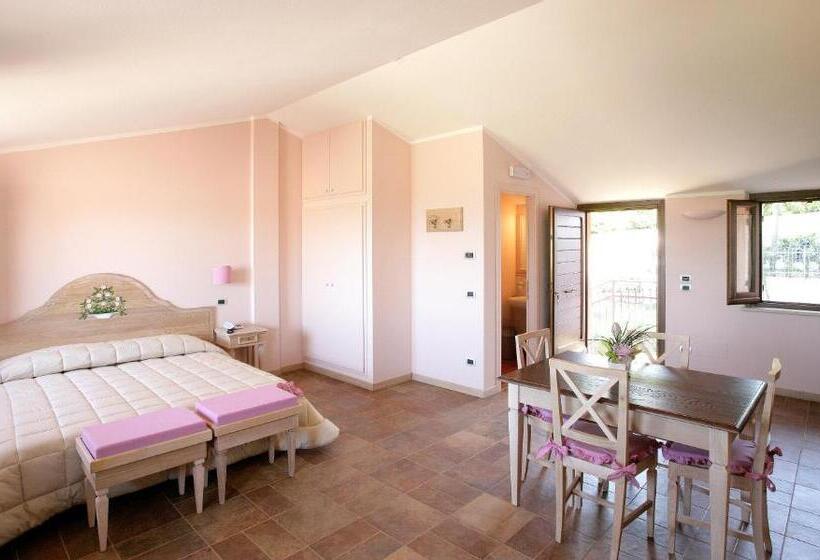 إستوديو قياسى, Appartamenti Poggio Fiorito