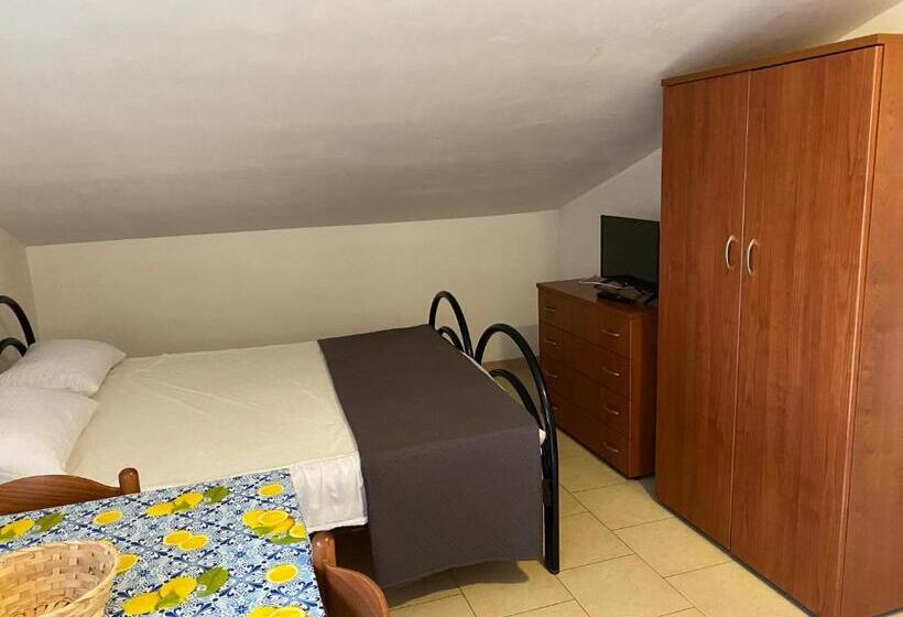 استودیوی کلاسیک, Appartamenti Vacanze Minervino