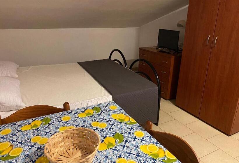 استودیوی کلاسیک, Appartamenti Vacanze Minervino