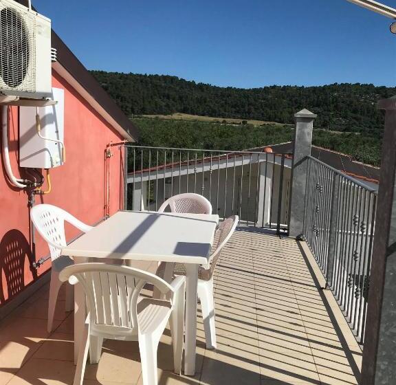 1 Bedroom Penthouse Apartment, Appartamenti Vacanze Minervino