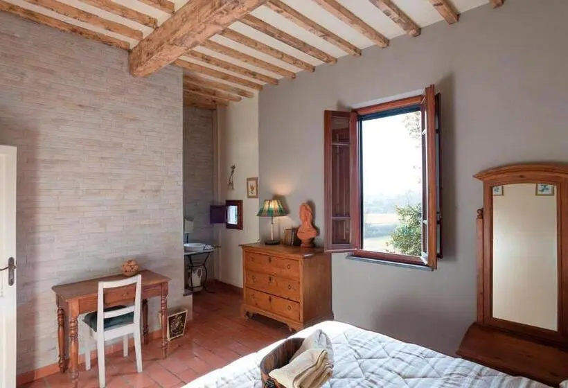 Perhehuone, Agriturismo La Pineta