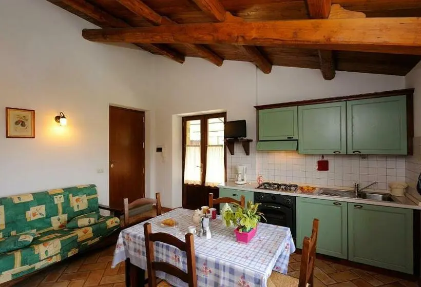 آپارتمان 1 خوابه با تراس, Agriresidence L Antica Fattoria   Sul Lago