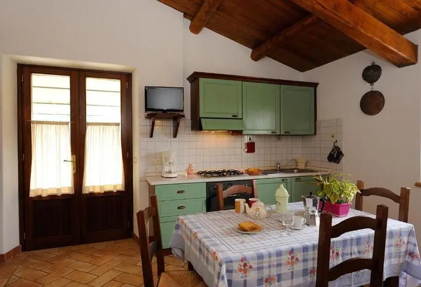 آپارتمان 1 خوابه با تراس, Agriresidence L Antica Fattoria   Sul Lago