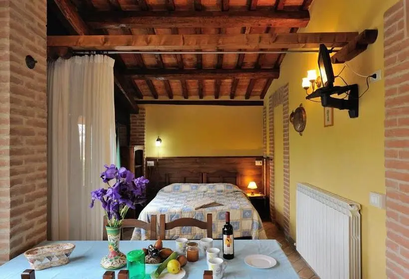 آپارتمان 1 خوابه با چشم‌انداز استخر, Agriresidence L Antica Fattoria   Sul Lago