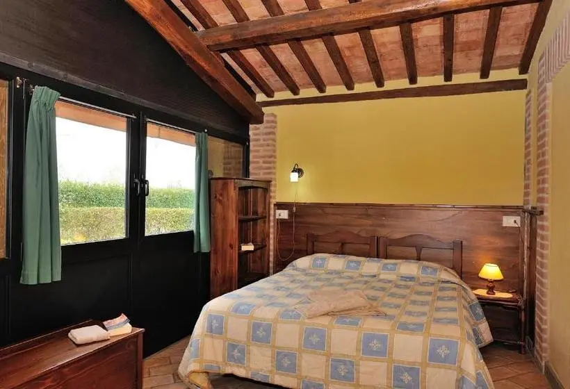 آپارتمان 1 خوابه با چشم‌انداز استخر, Agriresidence L Antica Fattoria   Sul Lago