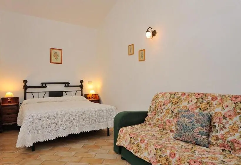 آپارتمان 1 خوابه با چشم‌انداز استخر, Agriresidence L Antica Fattoria   Sul Lago