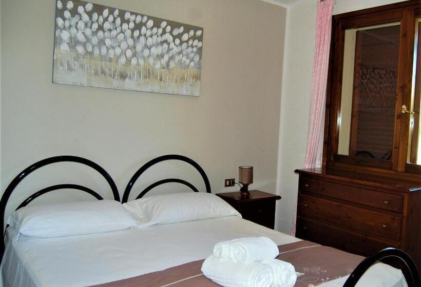 آپارتمان 2 خوابه, I Lentischi