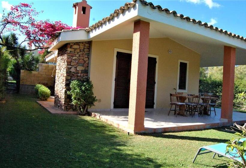 آپارتمان 2 خوابه, I Lentischi