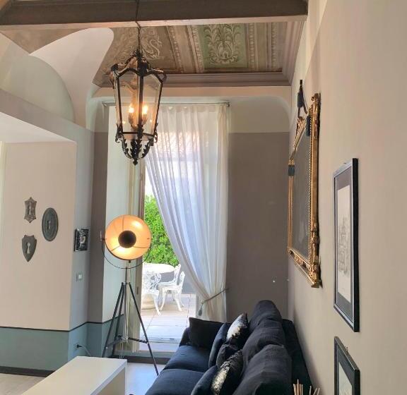 جناح إدارى, Dimora Dell'antico Convento