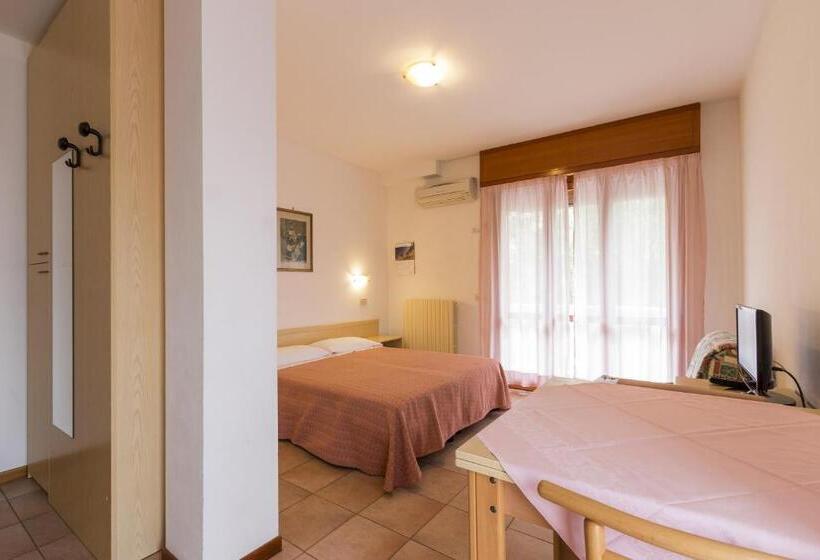 Студия Стандарт, Residence Piccolo