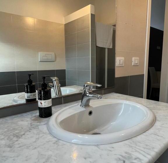 سوییت با چشم‌انداز دریا, Thalassa Suite & Spa