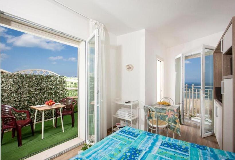 إستوديو قياسى مطل على البحر, Beach Residence