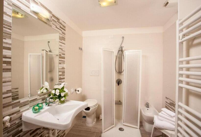 低层单卧公寓, Beach Residence