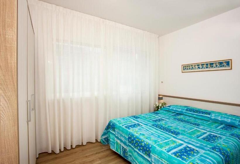 １階の１ベッドルームアパートメント, Beach Residence
