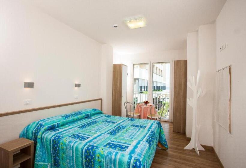 带1个卧室的带海景的公寓, Beach Residence