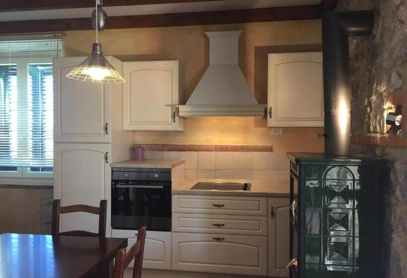 آپارتمان لوکس 2 خوابه, Agriturismo Beveraggio