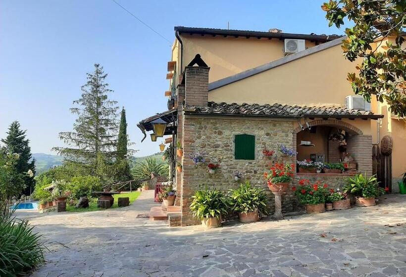 اتاق استاندارد سه نفره, Agriturismo Manetti